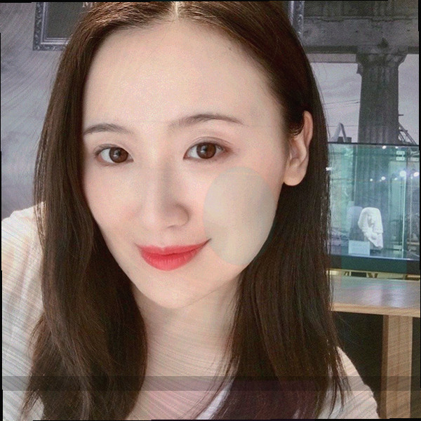 标签云面板展示可筛选分类与订阅开关